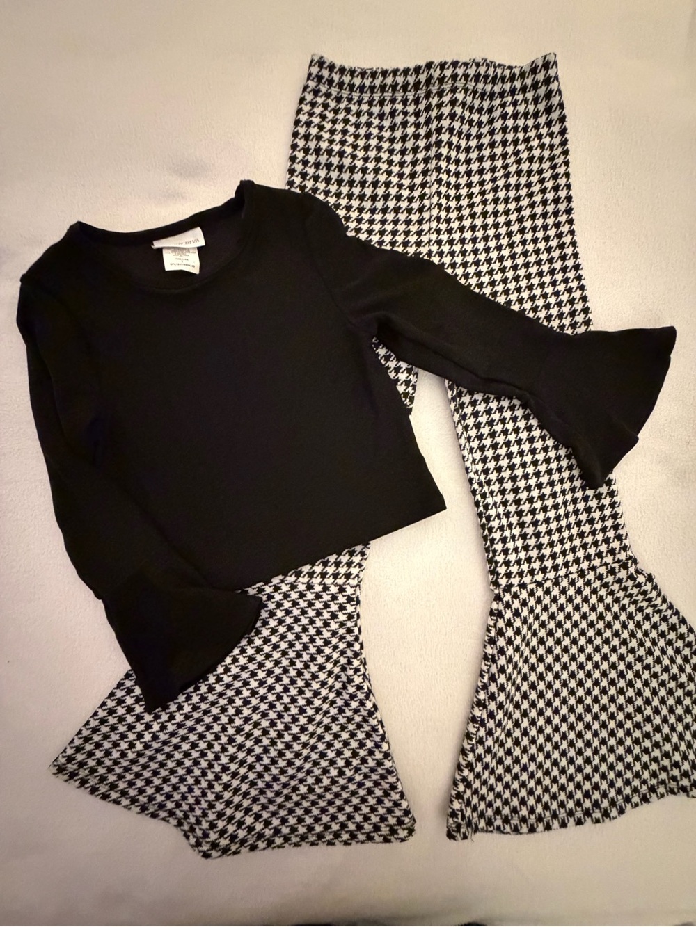 Tween Diva Bell Sleeve and Leggings Set